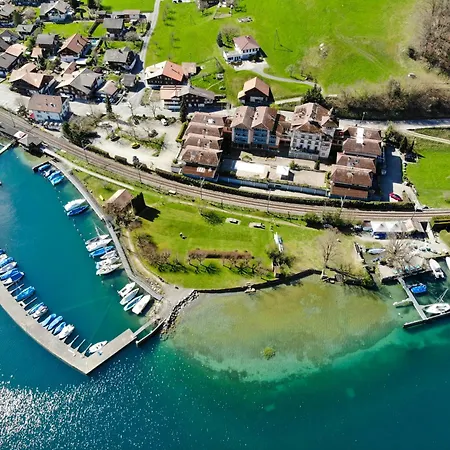 Du - Self Check-in Хостел *