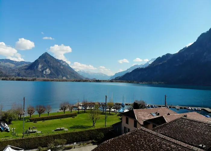 بيت شباب Du - Self Check-in